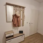 Lejlighed Traumwohnung In Allstadtnaehe Mit Netflix & Wlan *
