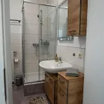 Traumwohnung In Allstadtnaehe Mit Netflix & Wlan ארפורט