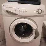 דירה Traumwohnung In Allstadtnaehe Mit Netflix & Wlan ארפורט
