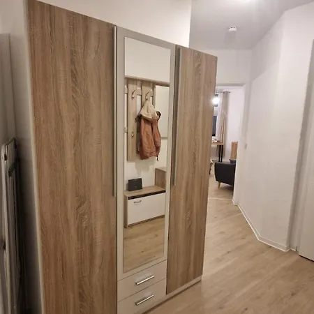 公寓 Traumwohnung In Allstadtnaehe Mit Netflix & Wlan 埃尔福特