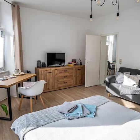 Traumwohnung In Allstadtnaehe Mit Netflix & Wlan Apartament *