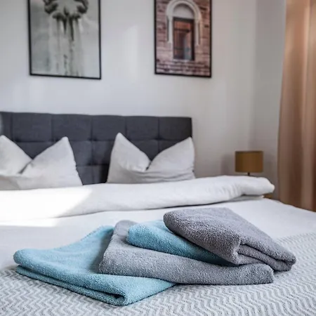 Traumwohnung In Allstadtnaehe Mit Netflix & Wlan 埃尔福特